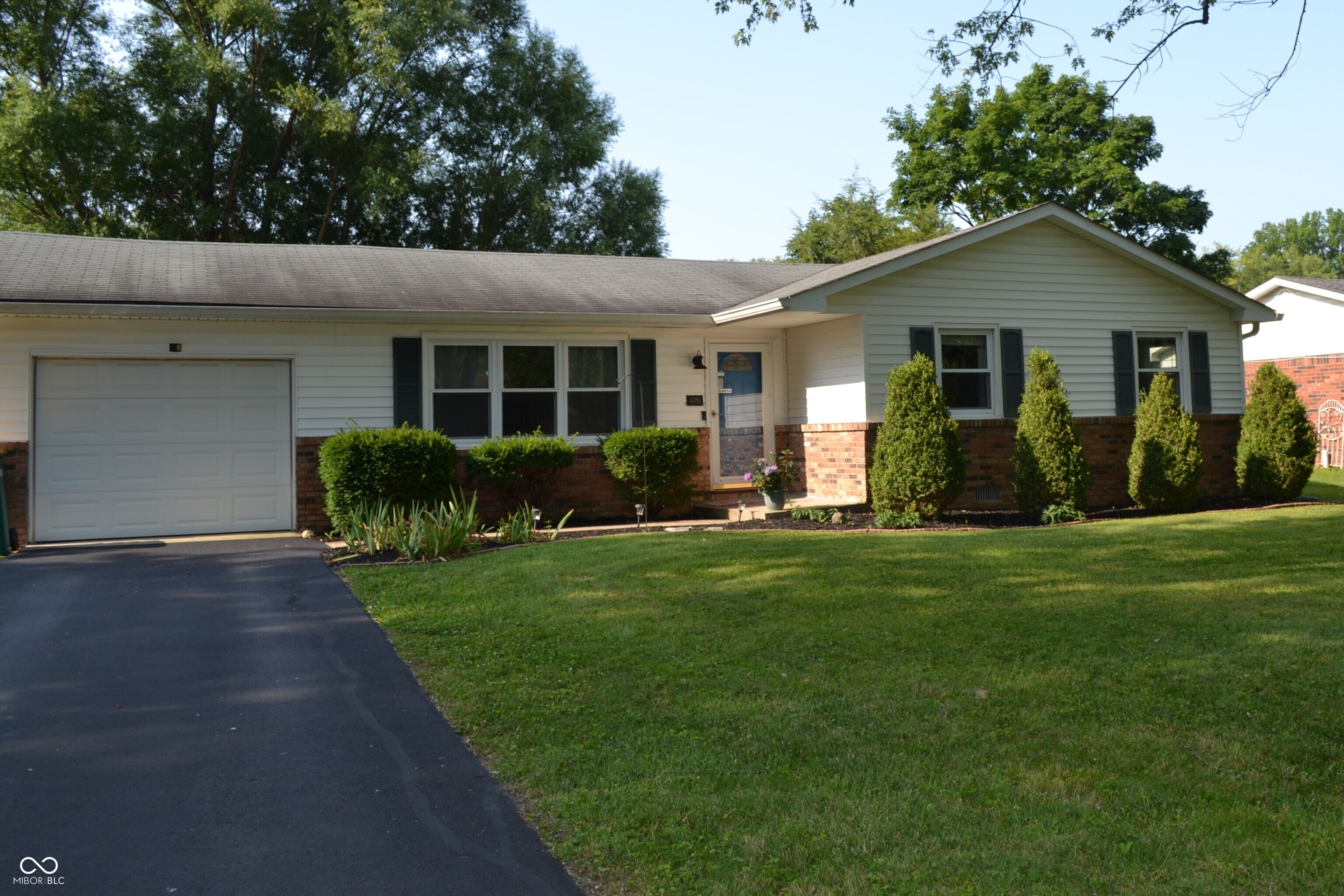 4358 Windsor Road Brownsburg, IN 46112 - Photo 16 of 17 Gallery Image 16