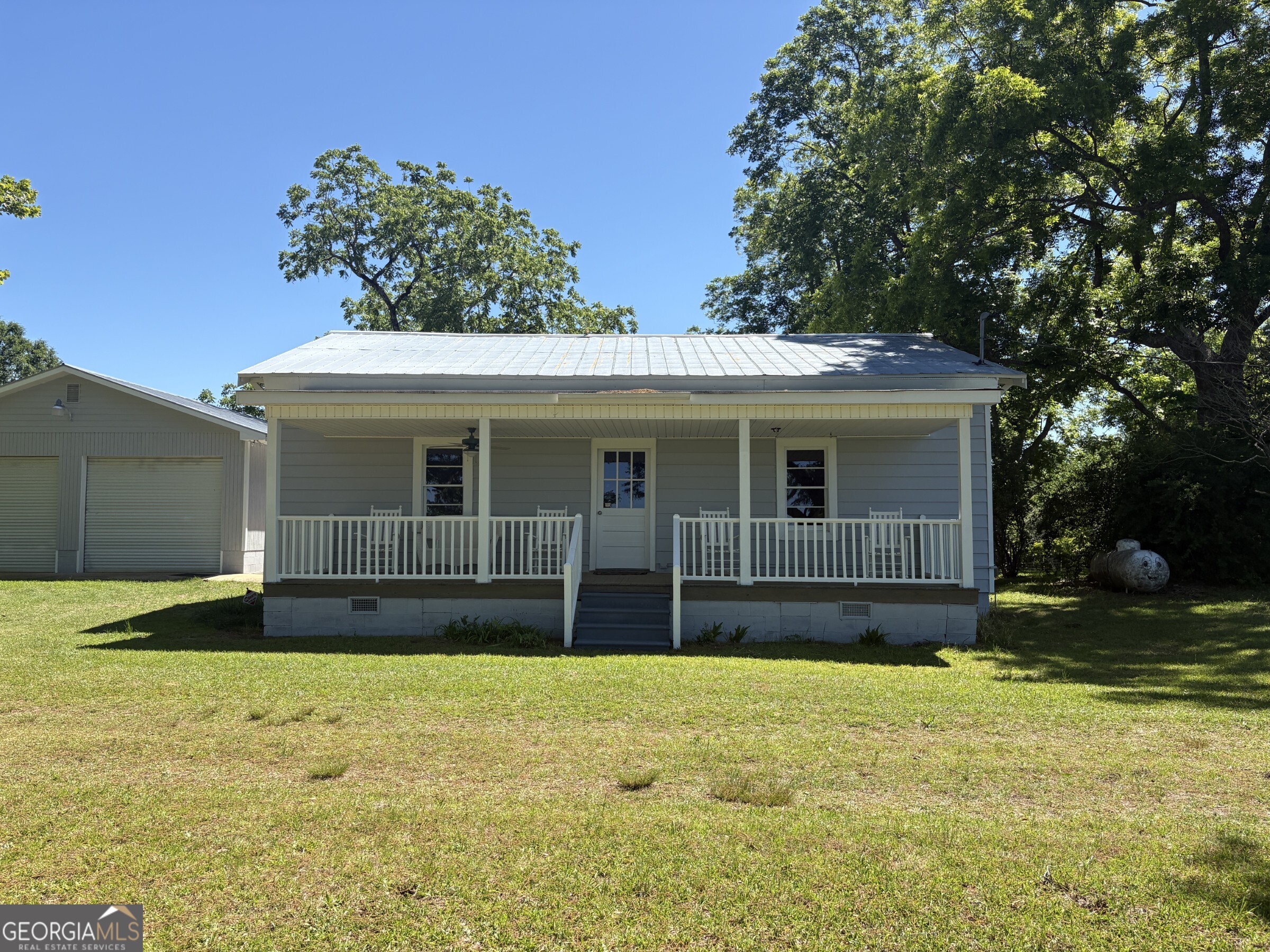 2638 Henderson Grove Road Davisboro, GA 31018 - Photo 3 of 45
