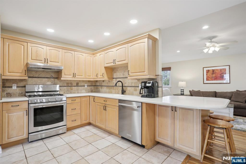 84 Westland Road Cedar Grove, NJ 07009 - Photo 15 of 50