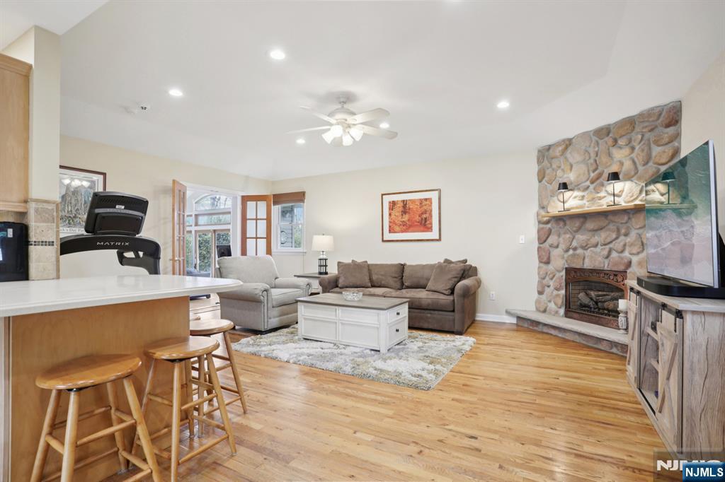84 Westland Road Cedar Grove, NJ 07009 - Photo 19 of 50
