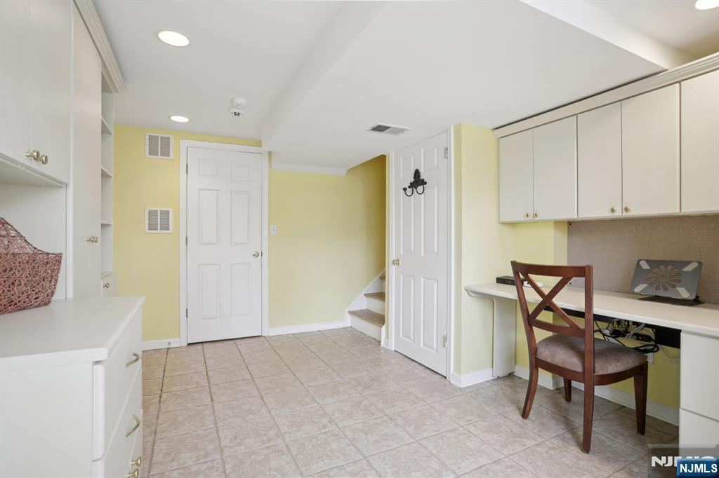 84 Westland Road Cedar Grove, NJ 07009 - Photo 29 of 50