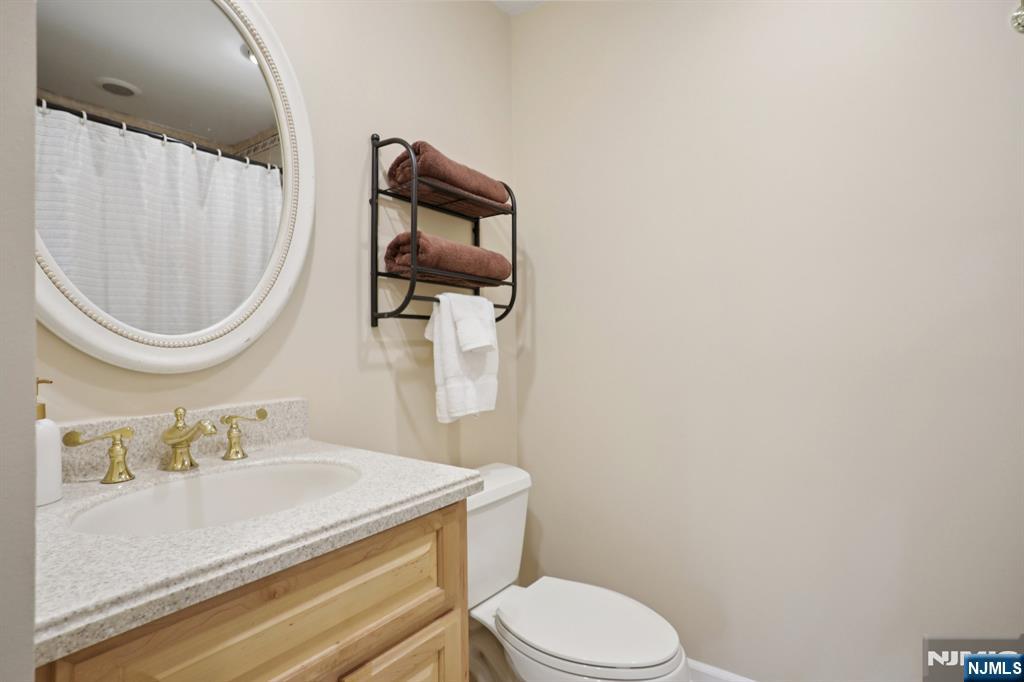 84 Westland Road Cedar Grove, NJ 07009 - Photo 38 of 50
