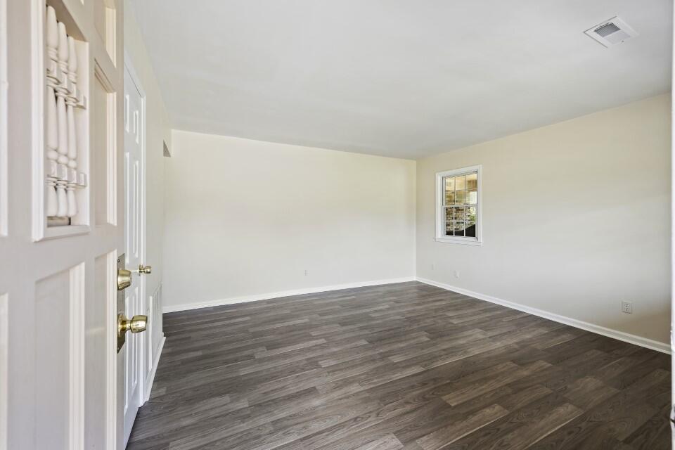 506 West Butternut Road Summerville, SC 29483 - Photo 5 of 39 4L1A7584