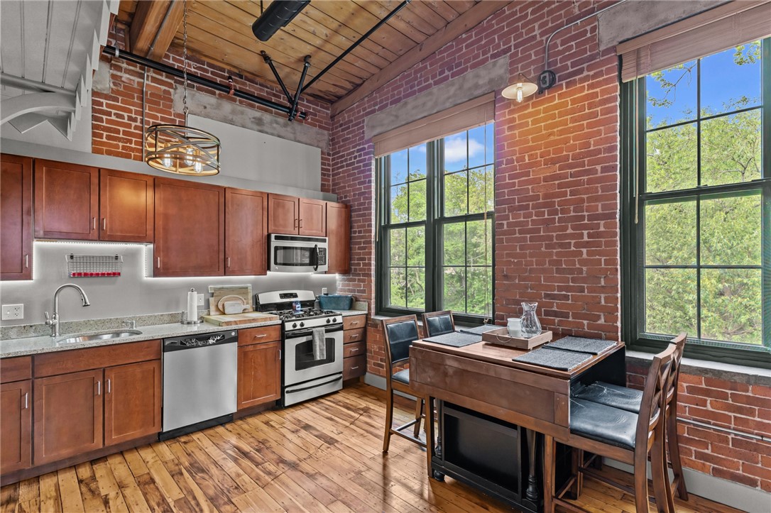 99 Allen Street, Unit 217 Woonsocket, RI 02895 - Photo 8 of 40