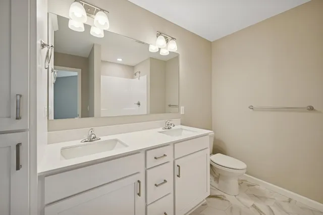 $382,900 | 919 Brandenburg Lane, Waverly, MN 55390