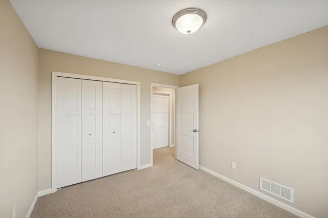 $382,900 | 919 Brandenburg Lane, Waverly, MN 55390