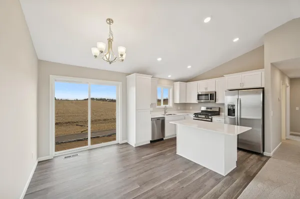 $374,900 | 919 Brandenburg Lane, Waverly, MN 55390