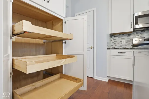 $514,900 | 5250 Ivy Hill Drive, Carmel, IN 46033