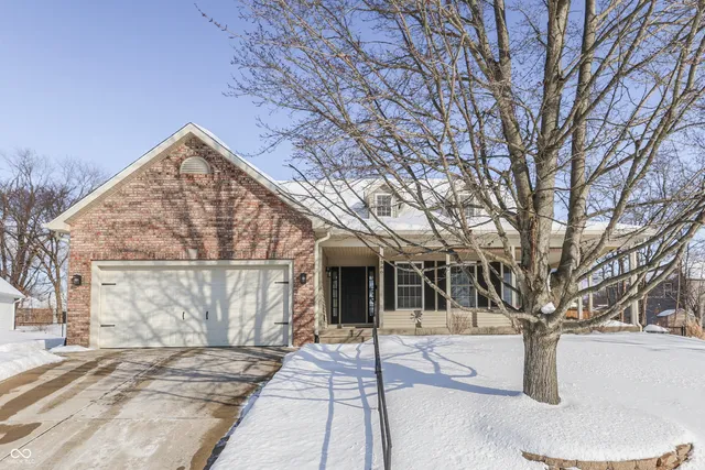 $344,900 | 4586 North Shadow Wood Drive, Bloomington, IN 47404