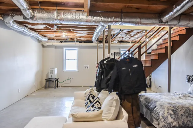 $1,800 | 2009 West Creek Court, Clarksville, TN 37040