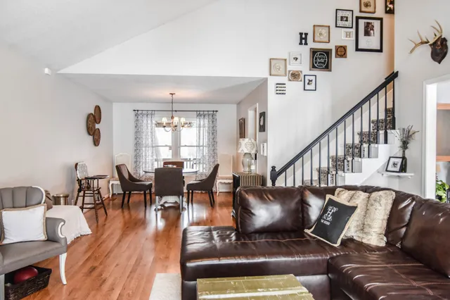 $1,800 | 2009 West Creek Court, Clarksville, TN 37040