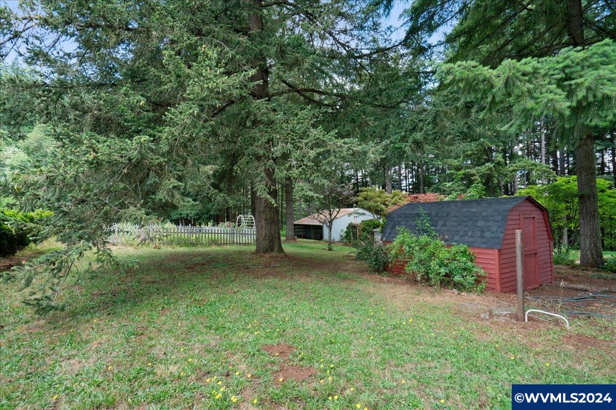 4180 Eagle Crest Road Northwest Salem, OR 97304 - Photo 34 of 39