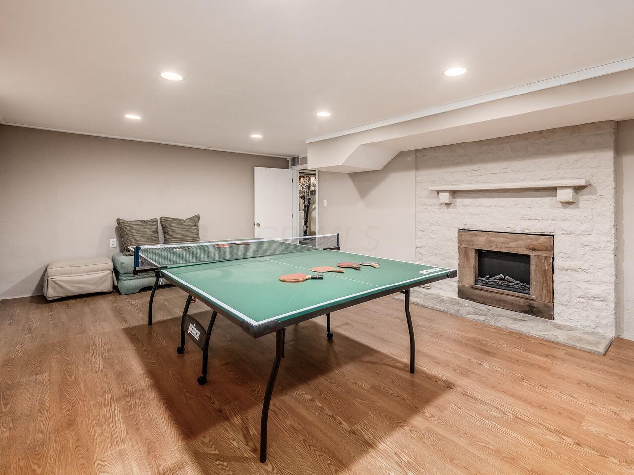 2620 Berwyn Road Columbus, OH 43221 - Photo 20 of 39 A_2620_Berwyn_049