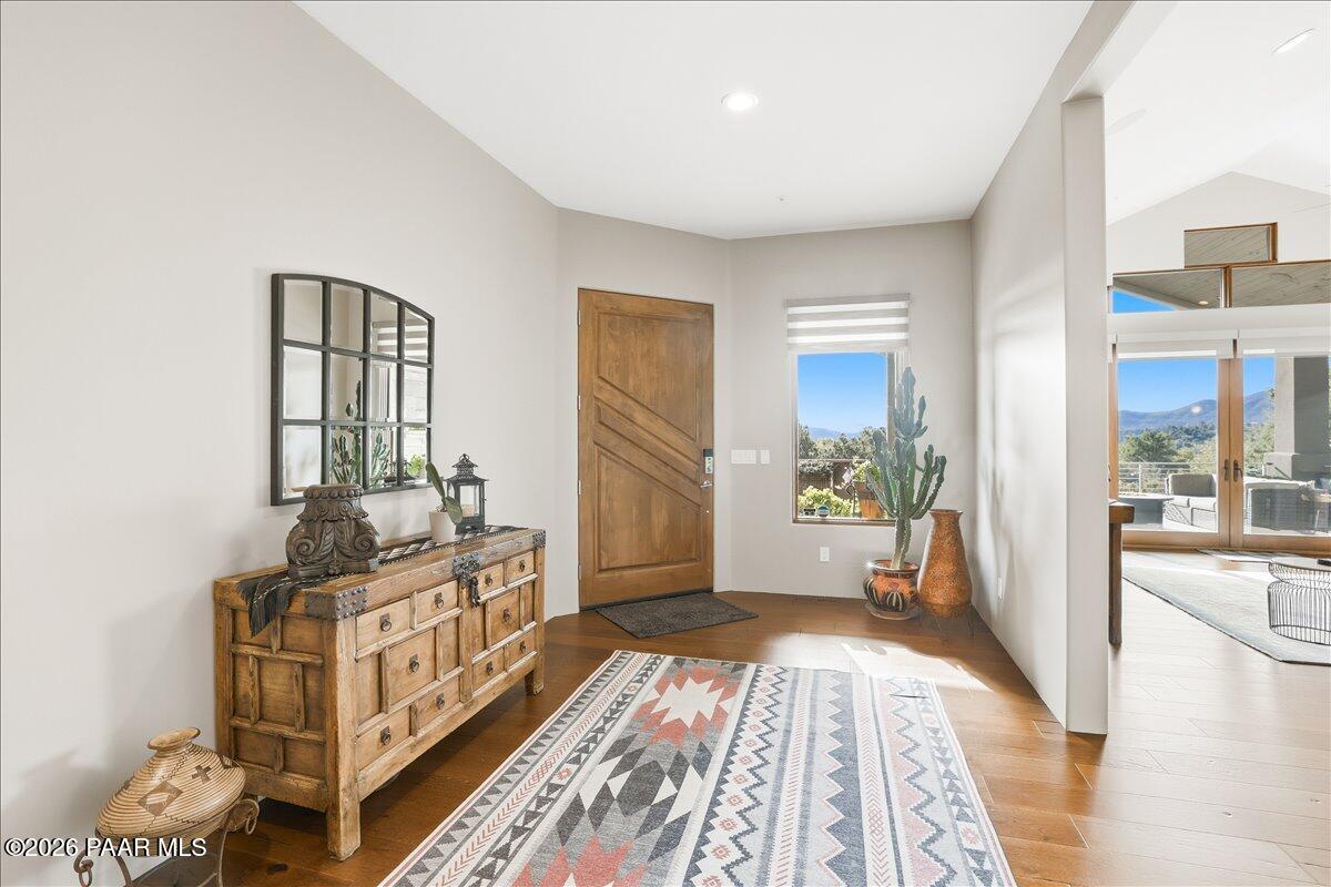 1370 Ridgewood Drive Prescott, AZ 86305 - Photo 6 of 53 Foyer