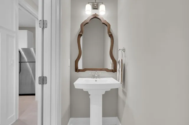 a view of entryway and hall