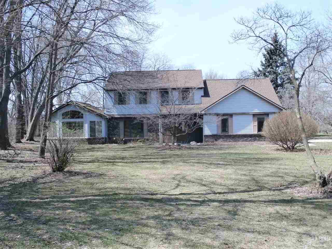 4410 Knoll Road Fort Wayne, IN 46809 - Photo 1 of 29
