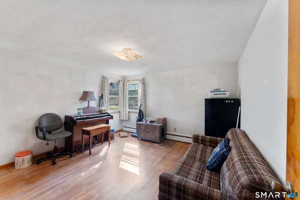 $299,900 | 120 Adelaide Street, Killingly, CT 06239