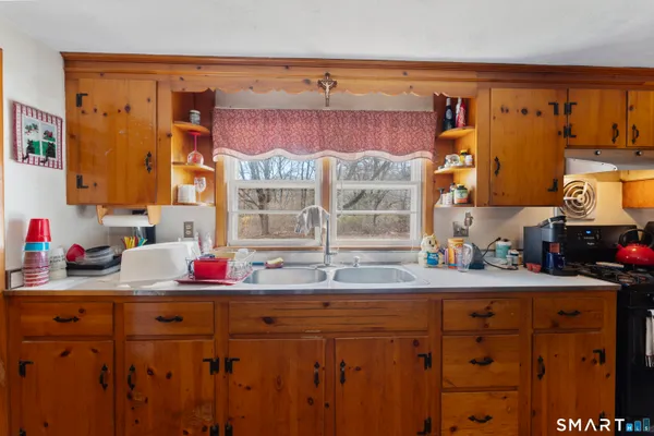 $299,900 | 120 Adelaide Street, Killingly, CT 06239