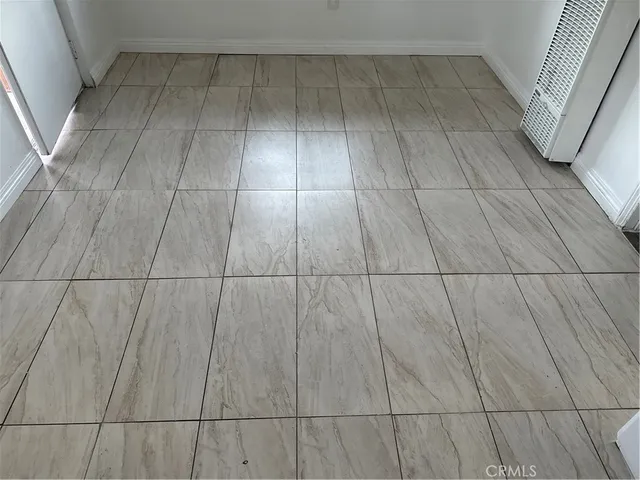 $1,800 | 4118 East San Vincente Street, Compton, CA 90221