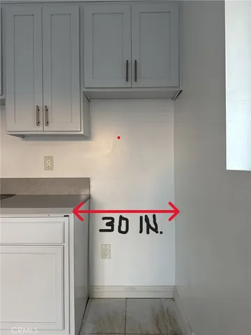 $1,800 | 4118 East San Vincente Street, Compton, CA 90221