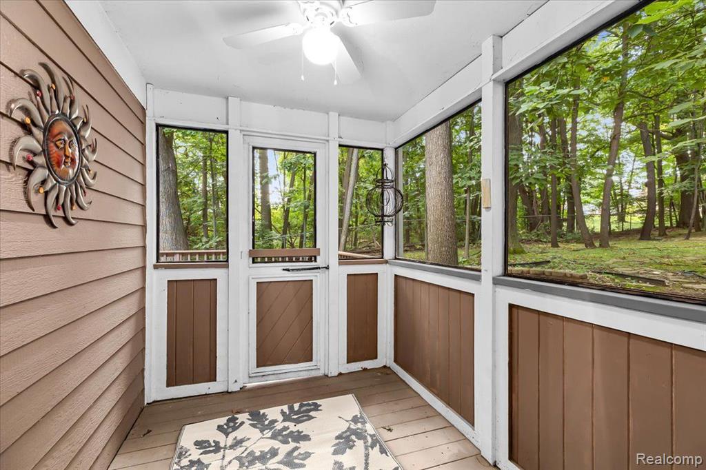 3411 Fairgrove Terrace Rochester Hills, MI 48309 - Photo 24 of 42
