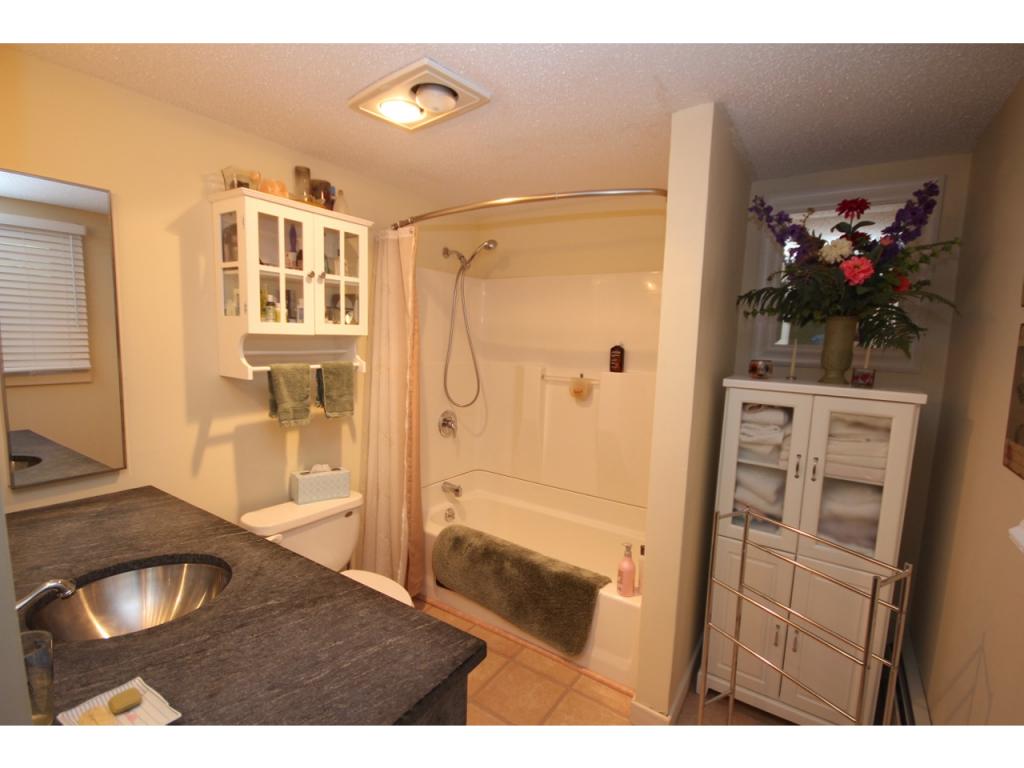 403 Mountains Edge Road, Unit 403 Brownsville, VT 05037 - Photo 8 of 14