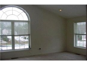11 Saddleback Road Londonderry, NH 03053 - Photo 2 of 5 Gallery Image 2