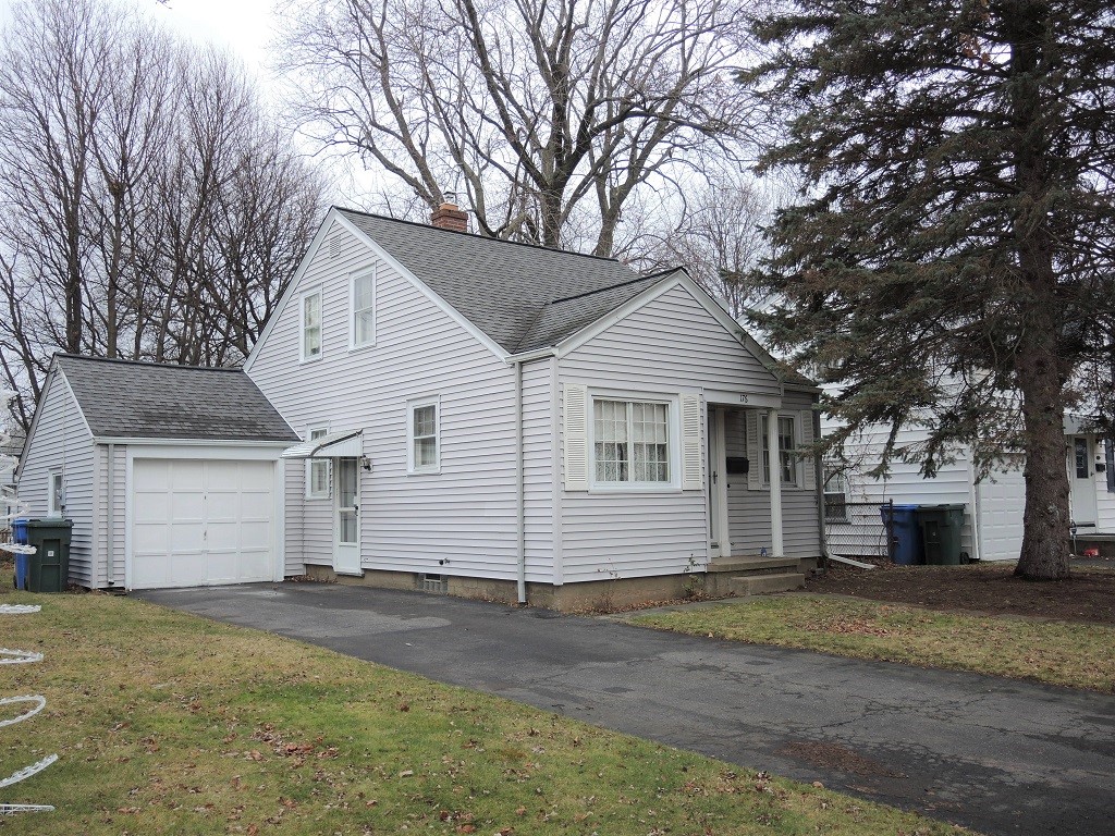 176 Weston Road Rochester, NY 14612 - Photo 1 of 1