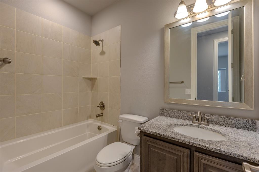 4517 Springhurst Drive Plano, TX 75074 - Photo 15 of 27