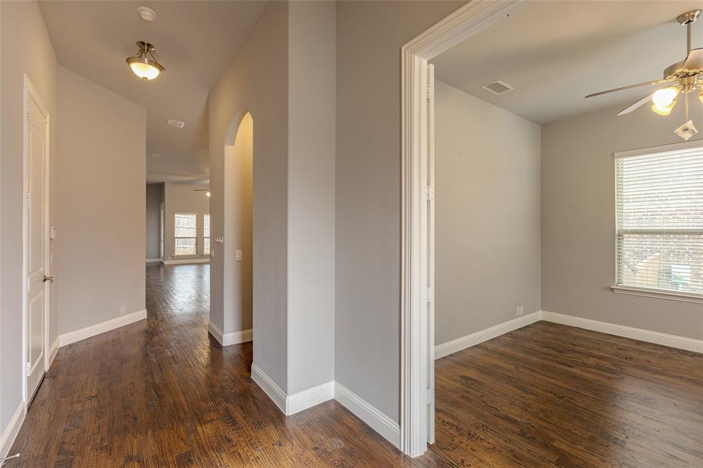 4517 Springhurst Drive Plano, TX 75074 - Photo 3 of 27