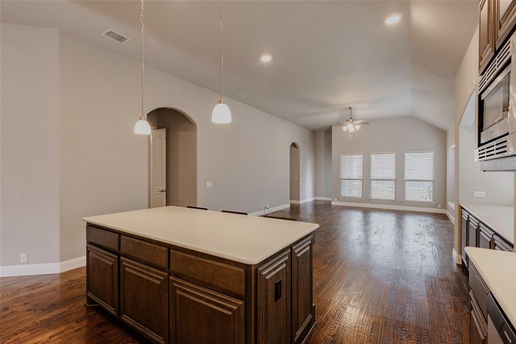 4517 Springhurst Drive Plano, TX 75074 - Photo 7 of 27