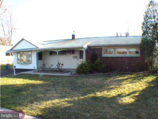 28 Inkberry Road Levittown, PA 19057 - Photo 1 of 6 Gallery Image 1