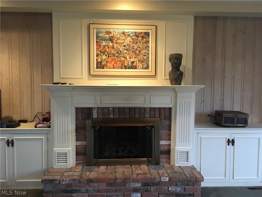 293 Hurd Road Aurora, OH 44202 - Photo 7 of 29 Gallery Image 7
