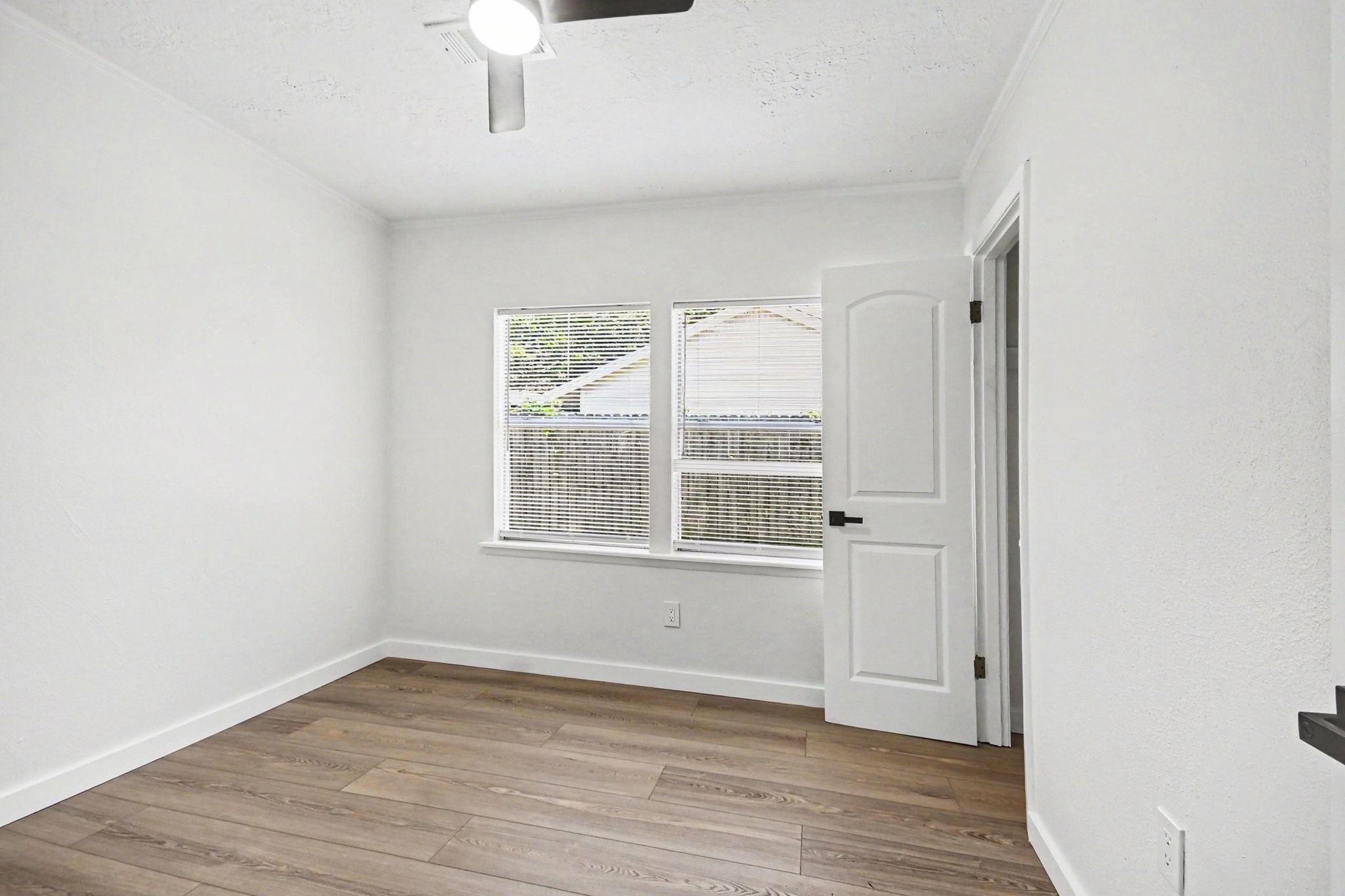 3009 Rust Avenue Texas City, TX 77590 - Photo 17 of 37