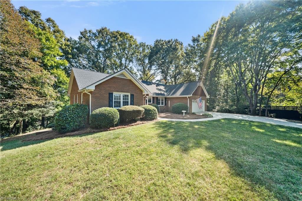 6750 Leward Road Pfafftown, NC 27040 - Photo 34 of 35 Gallery Image 34