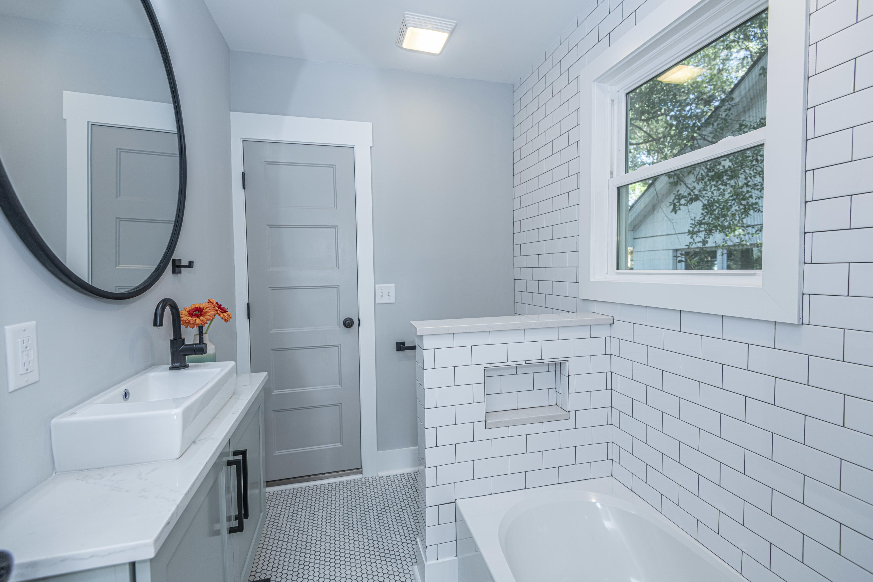 2064 Medway Road Charleston, SC 29412 - Photo 18 of 28 DSC_1157