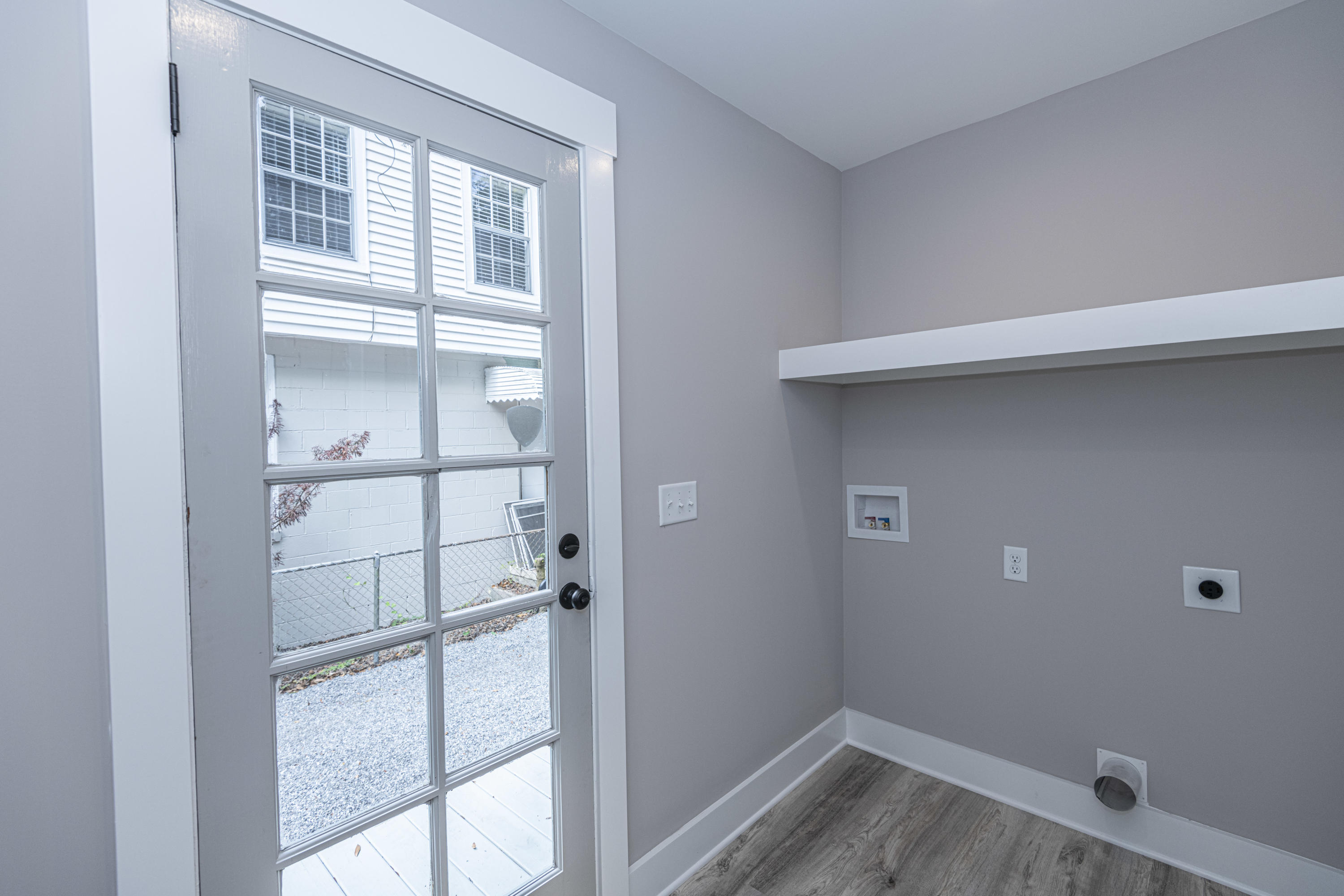 2064 Medway Road Charleston, SC 29412 - Photo 23 of 28 DSC_1182