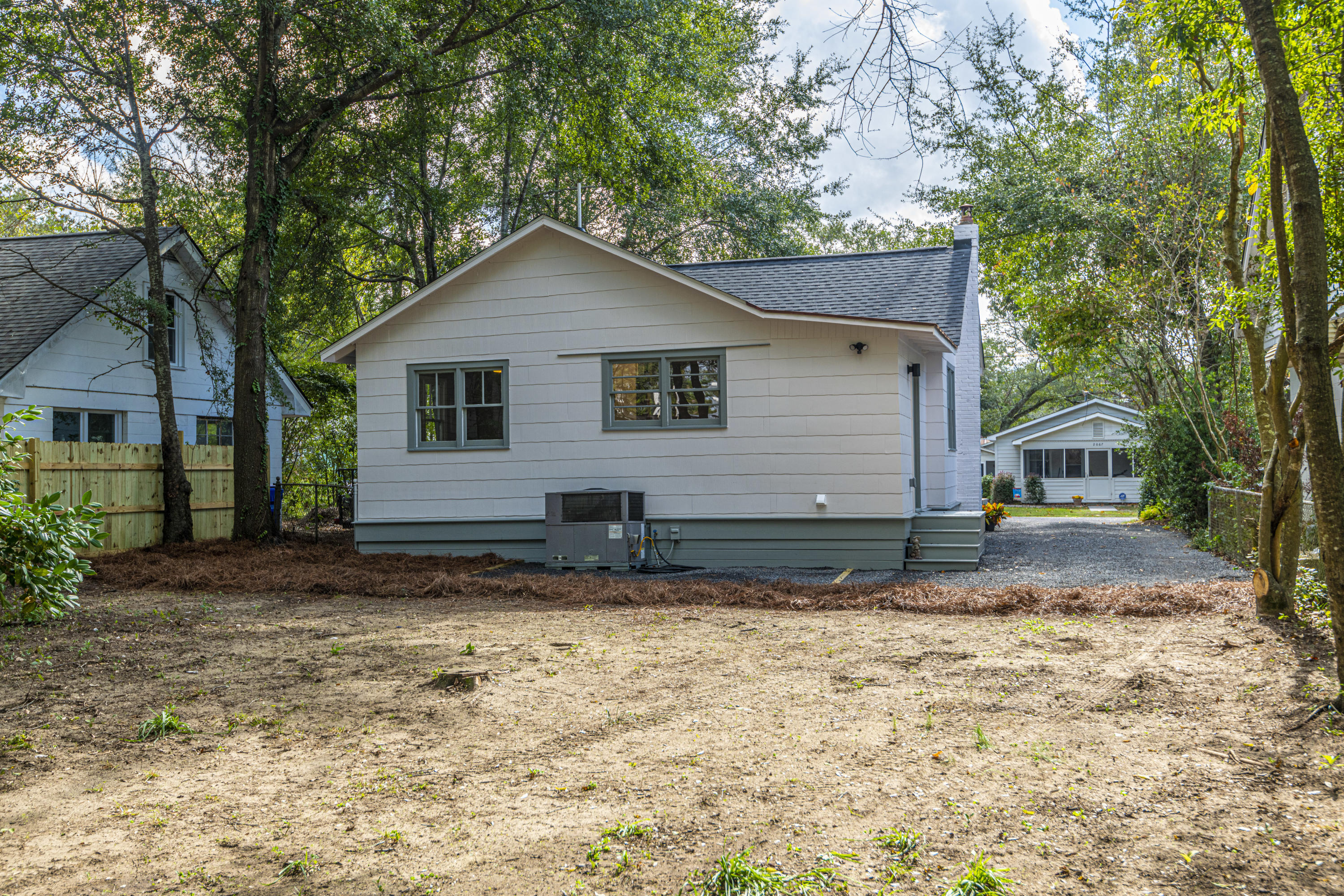 2064 Medway Road Charleston, SC 29412 - Photo 26 of 28 DSC_1149