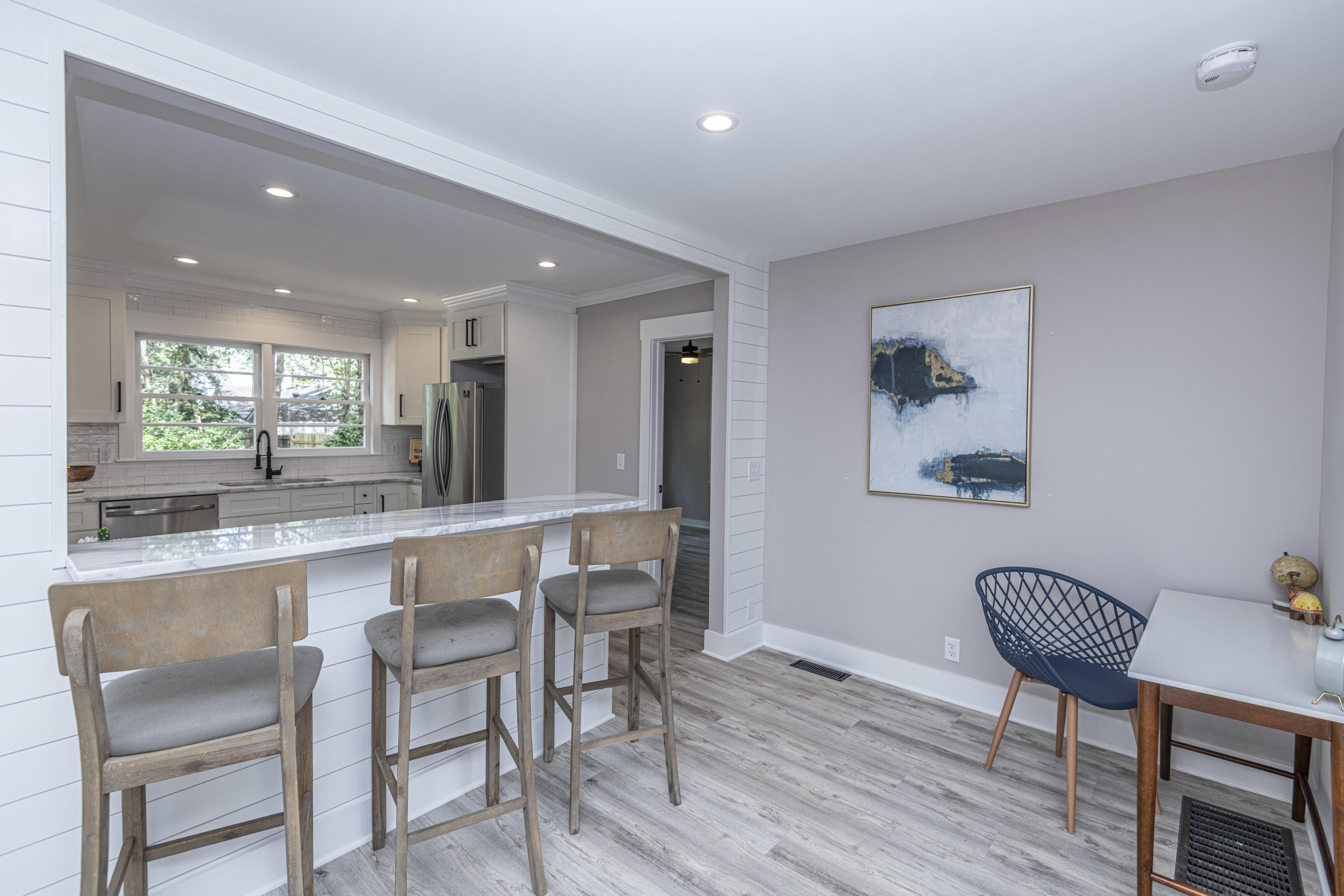 2064 Medway Road Charleston, SC 29412 - Photo 8 of 28 DSC_1171