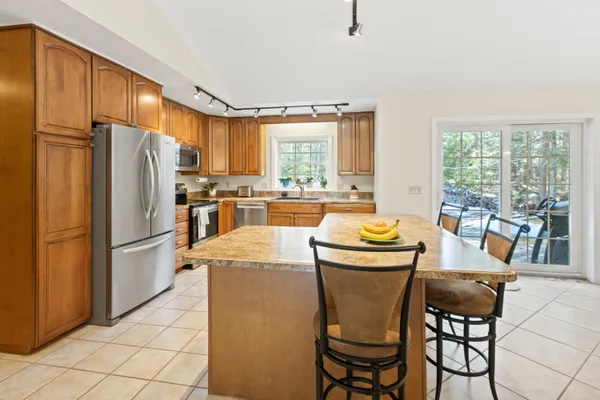 $575,000 | 11 Merrill Drive, Harrison, ME 04040