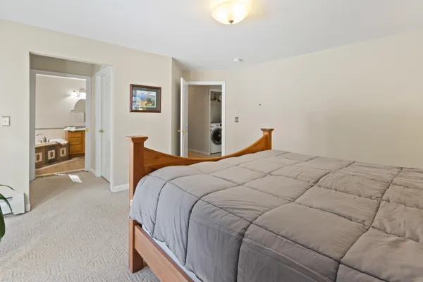 $575,000 | 11 Merrill Drive, Harrison, ME 04040