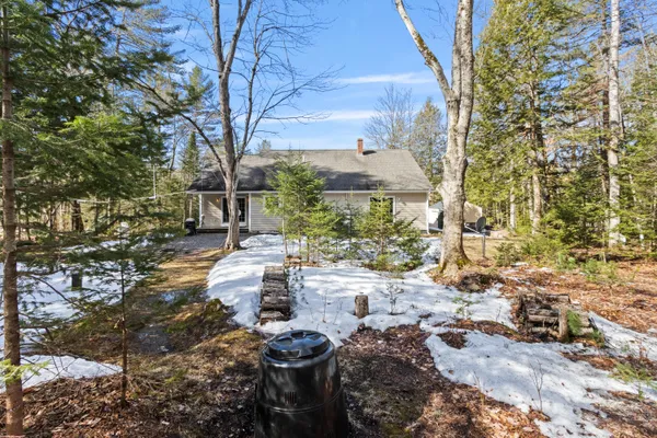 $575,000 | 11 Merrill Drive, Harrison, ME 04040
