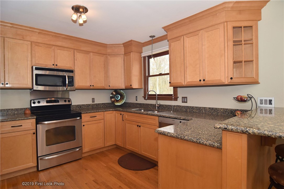 115 Mill Pond Road Exeter, RI 02822 - Photo 9 of 27