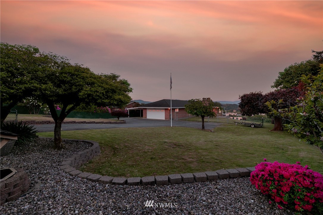 250 Seneca Avenue Northwest Renton, WA 98057 - Photo 3 of 40