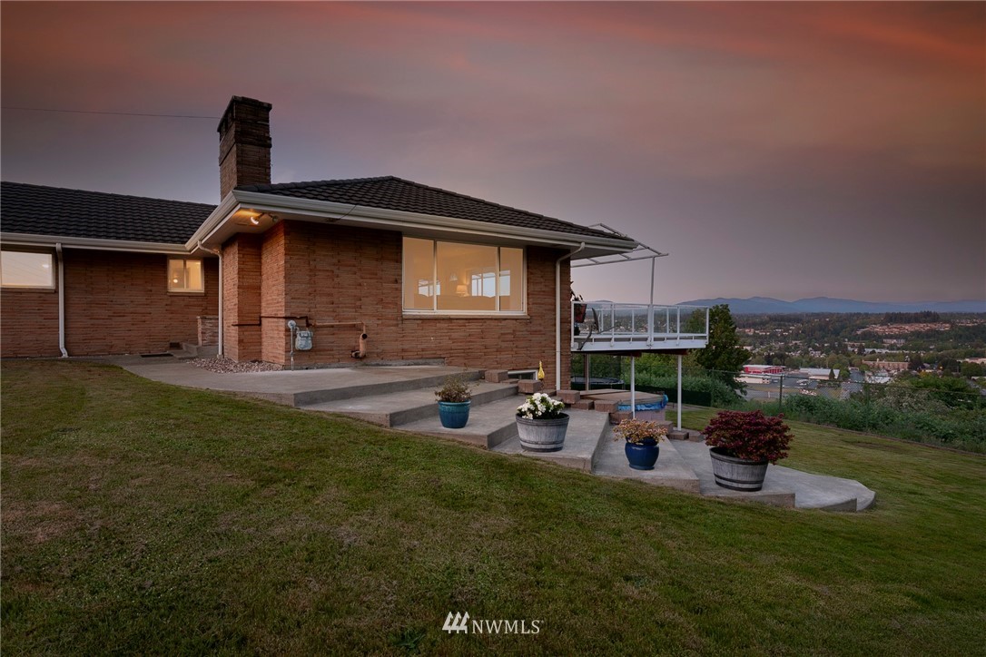 250 Seneca Avenue Northwest Renton, WA 98057 - Photo 6 of 40