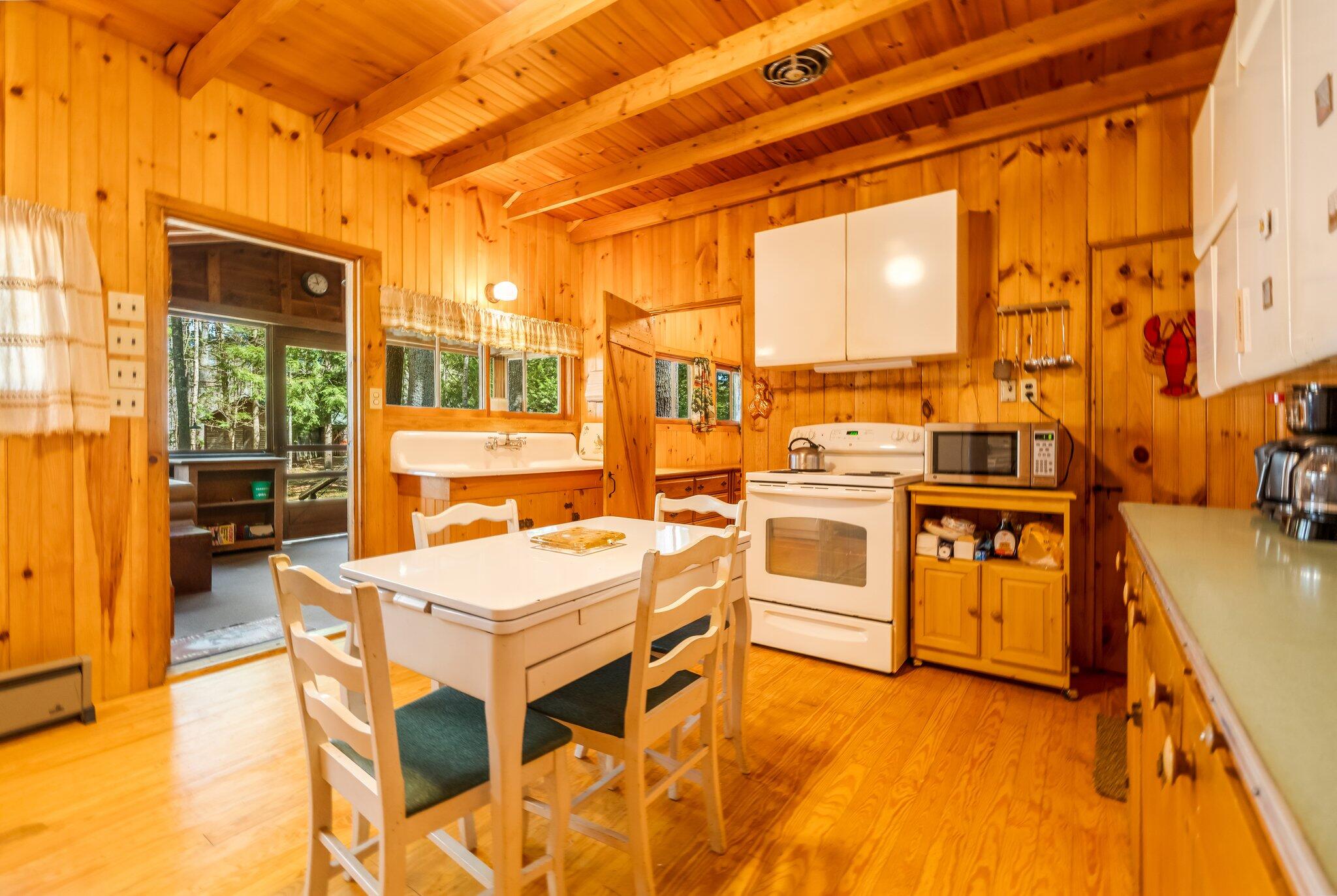 112-113 Holmes Road Augusta, ME 04330 - Photo 21 of 136 "TALL PINES" LODGE