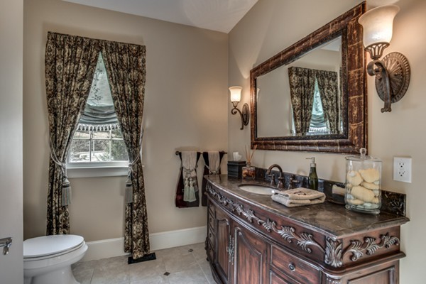 17 Olde Coach Road North Reading, MA 01864 - Photo 15 of 30 Gallery Image 15