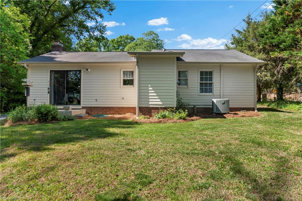 2595 Mt Salem Road Pfafftown, NC 27040 - Photo 23 of 29