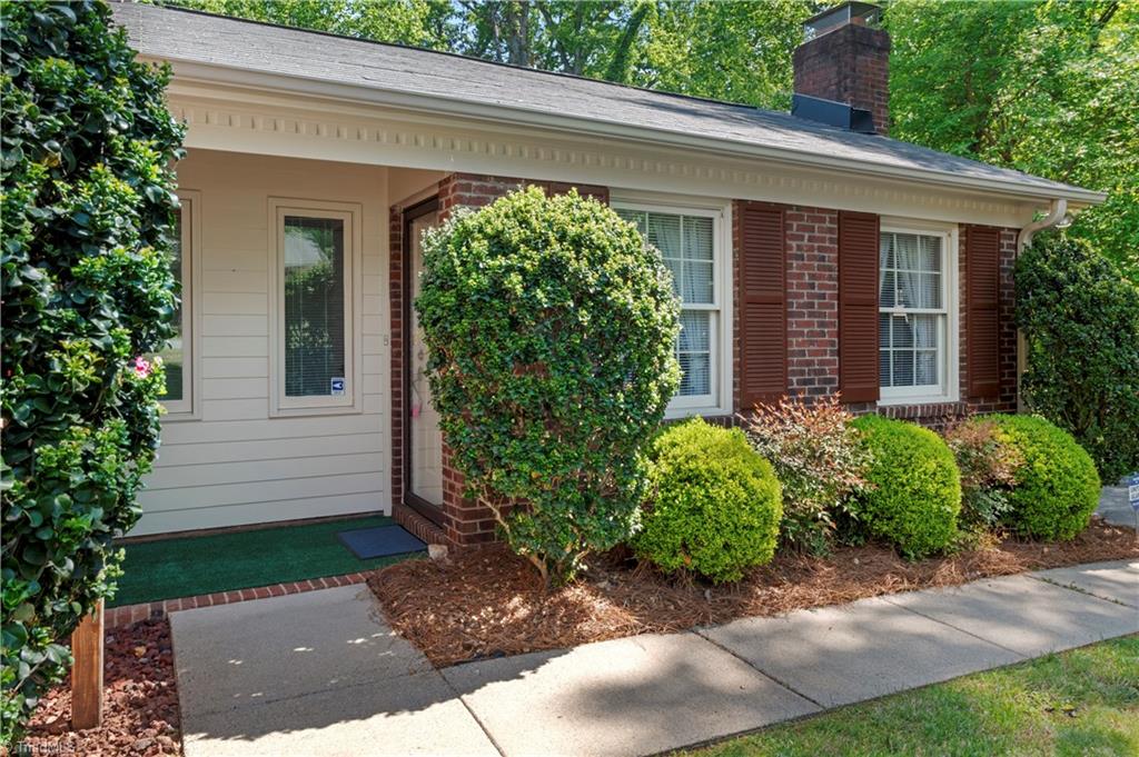 2595 Mt Salem Road Pfafftown, NC 27040 - Photo 4 of 29