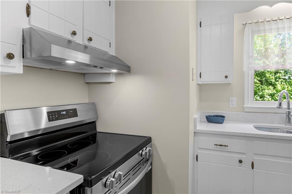 2595 Mt Salem Road Pfafftown, NC 27040 - Photo 10 of 29